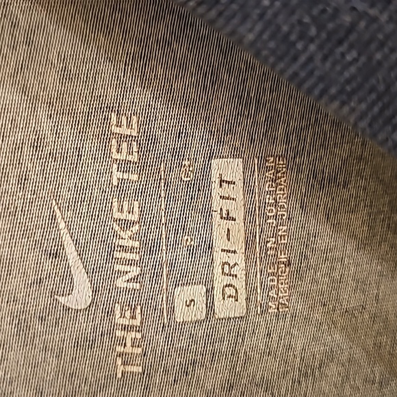 Mens Nike T-Shirt - Picture 2 of 3